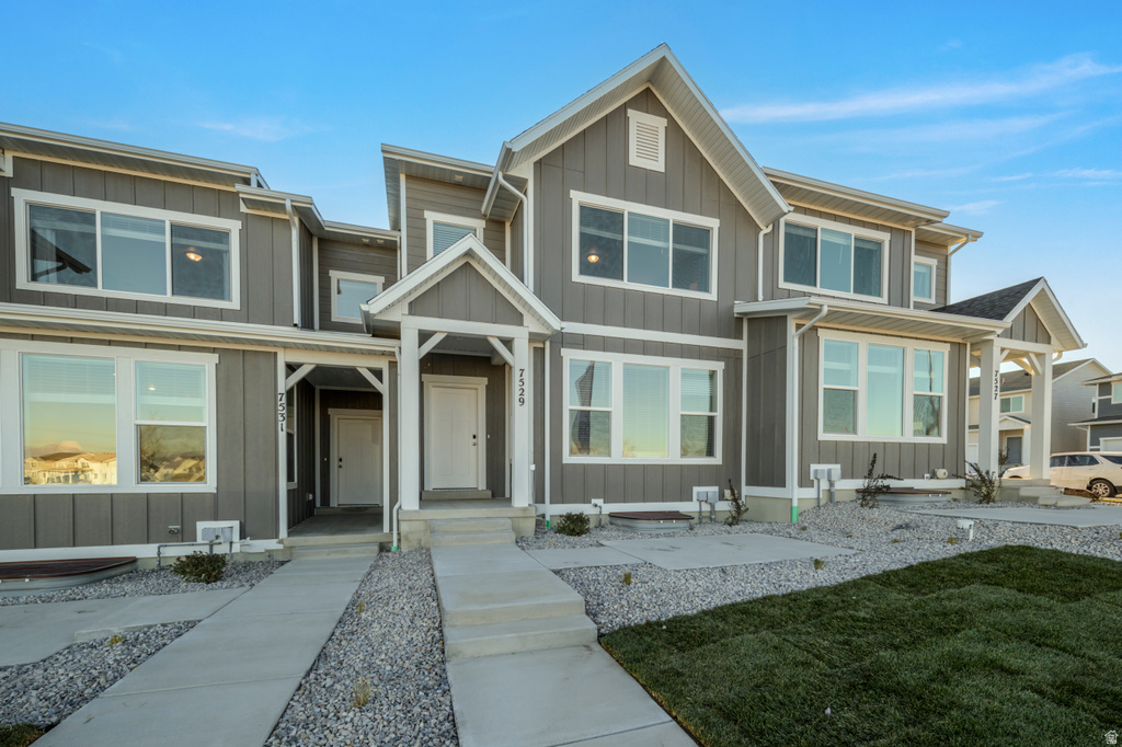7529 S TOPAZ SKY LN West Jordan, UT 84081