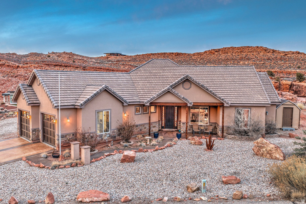 2075 S MUNSEY DR Moab, UT 84532