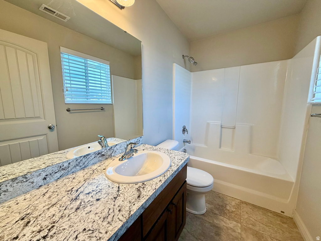 1157 W EXCALIBUR WAY West Haven, UT 84401