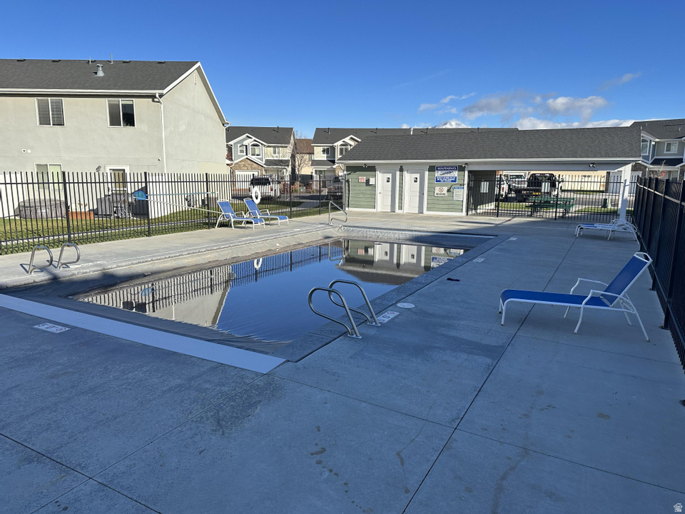 1157 W EXCALIBUR WAY West Haven, UT 84401