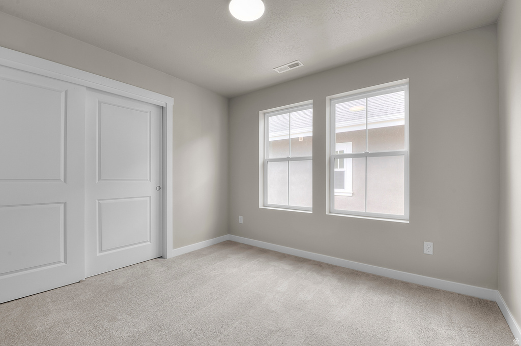 11178 S FORDMAN WAY South Jordan, UT 84009