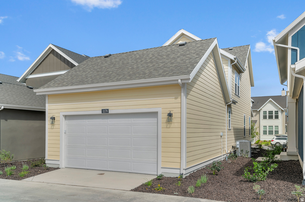 11178 S FORDMAN WAY South Jordan, UT 84009