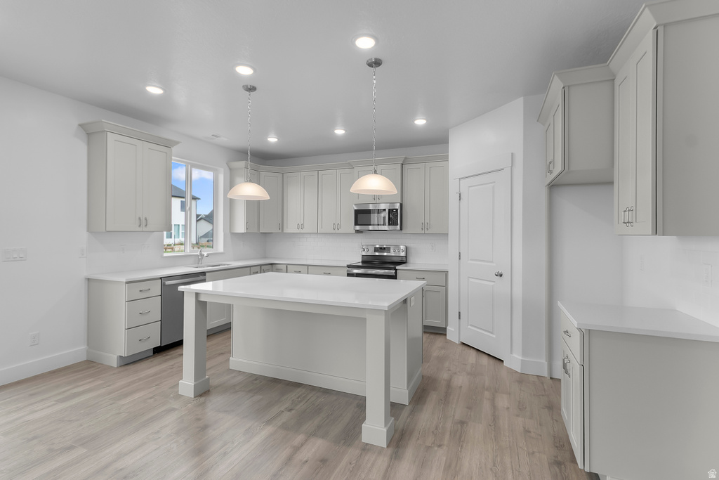 264 W 2900 S Nibley, UT 84321