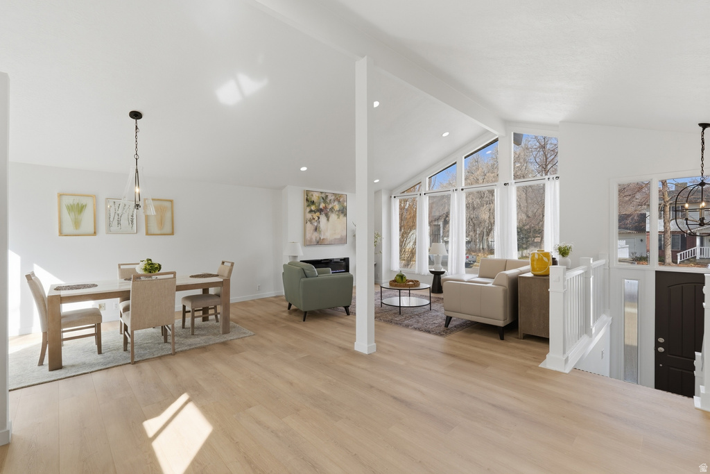 9828 S PINEHURST DR Sandy, UT 84092