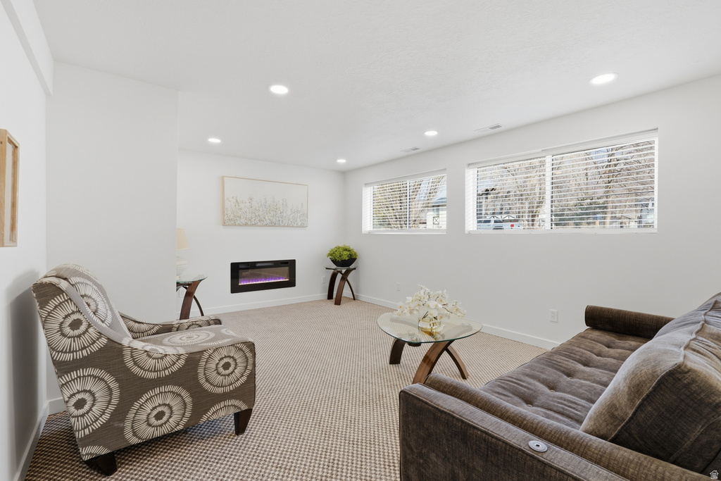 9828 S PINEHURST DR Sandy, UT 84092