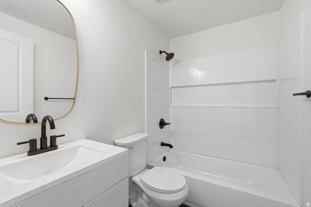 9828 S PINEHURST DR Sandy, UT 84092