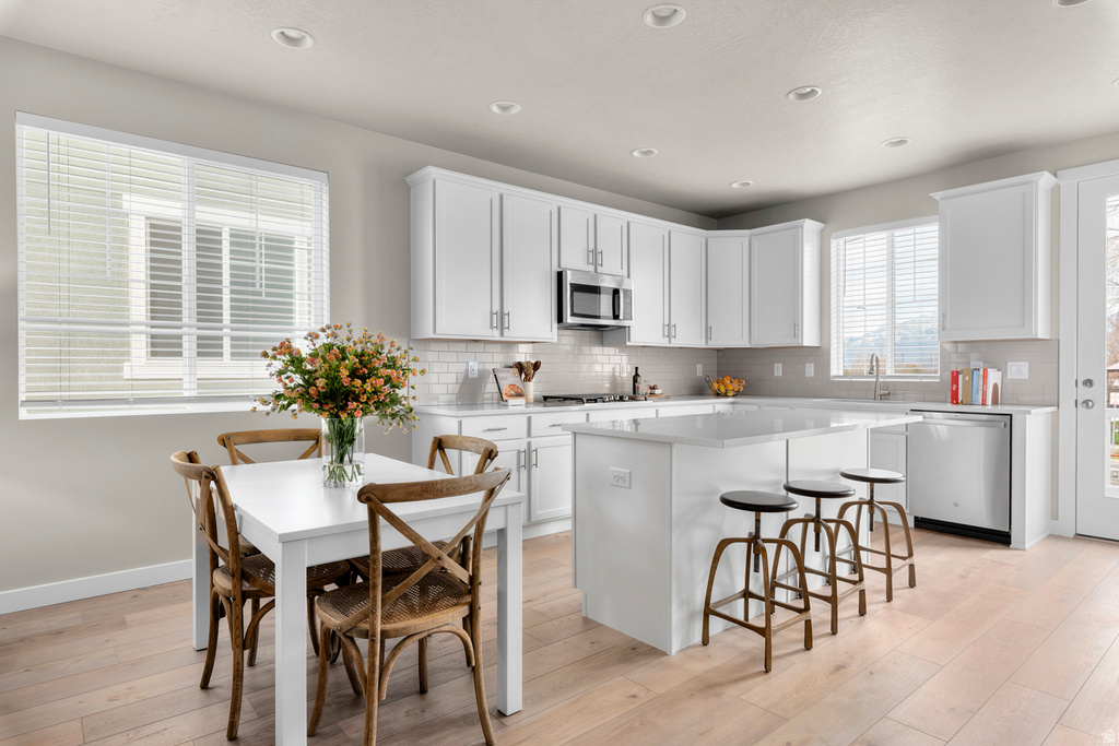 11881 S HARVEST GOLD WAY Riverton, UT 84065