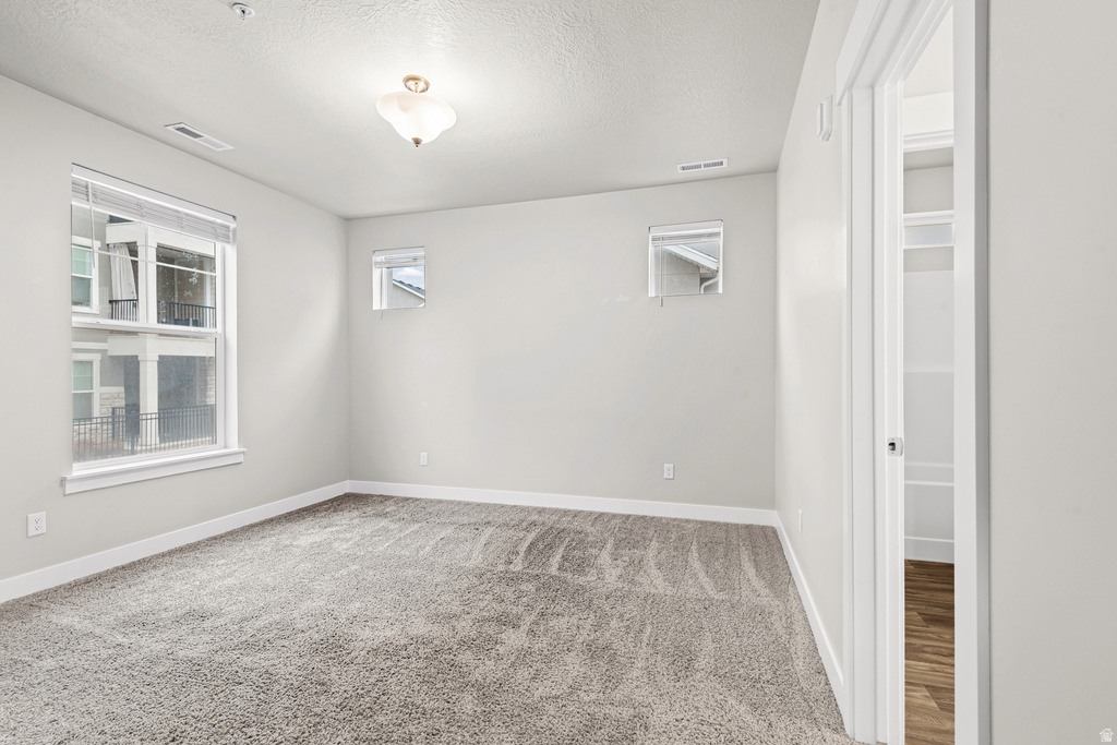 1776 W NEWCASTLE LN Saratoga Springs, UT 84045