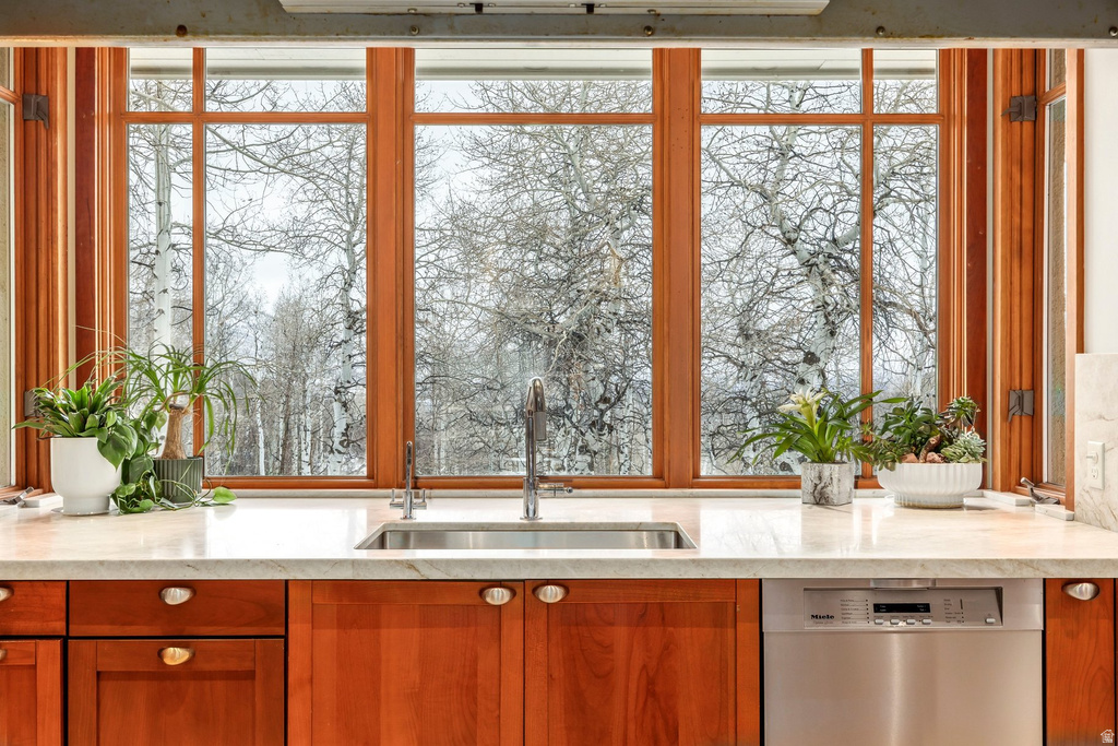 14 CANYON CT Park City, UT 84060