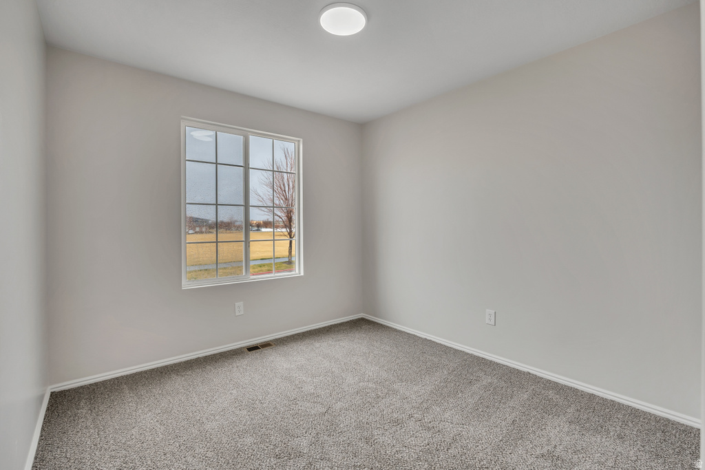 1551 W 2050 N Clinton, UT 84015