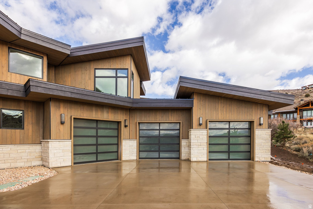 2065 E CHIMNEY ROCK CIR Heber City, UT 84032