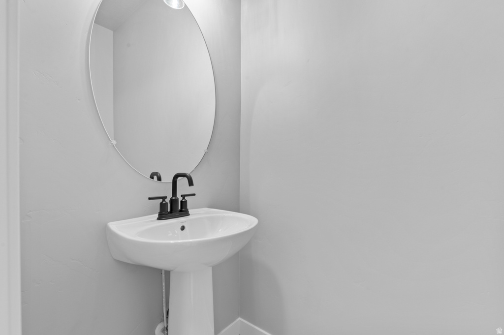 5668 N IBIS RD Stansbury Park, UT 84074