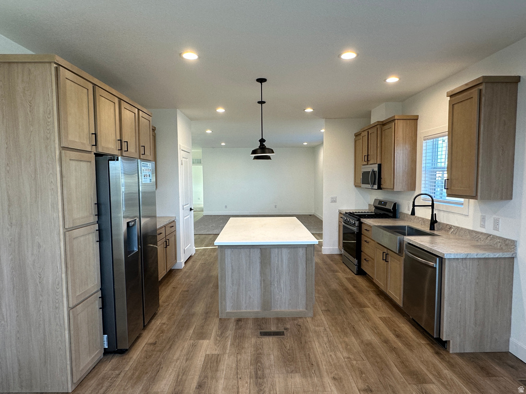 245 N 100 W Huntington, UT 84528