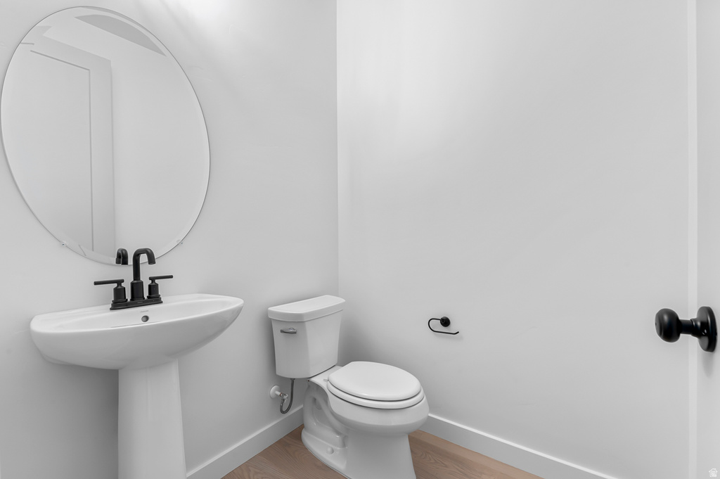 1869 S 2425 W West Haven, UT 84401