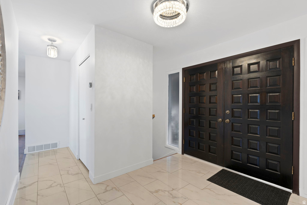 3252 S TETON DR Salt Lake City, UT 84109