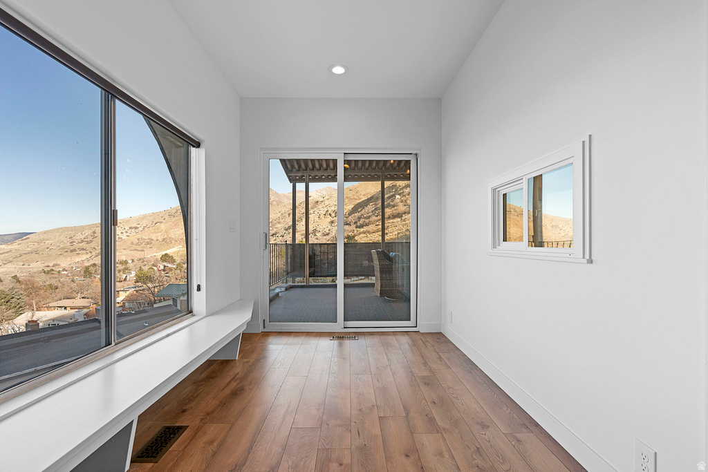 3252 S TETON DR Salt Lake City, UT 84109