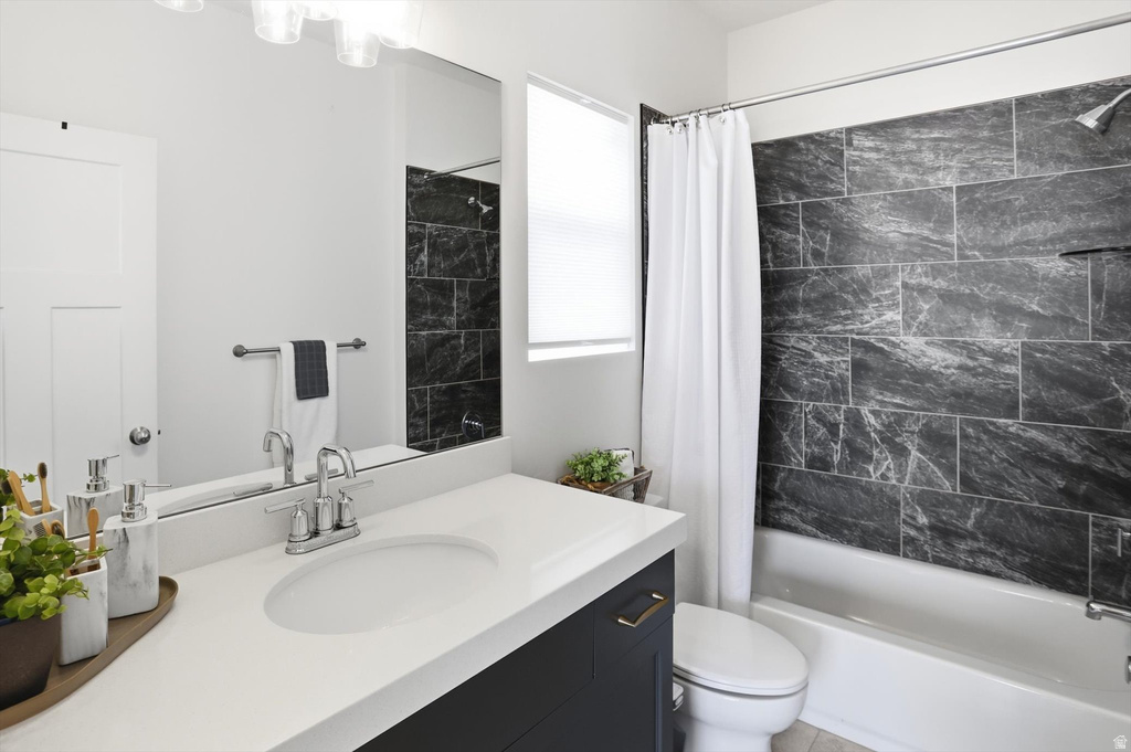 271 N 110 W Vineyard, UT 84059