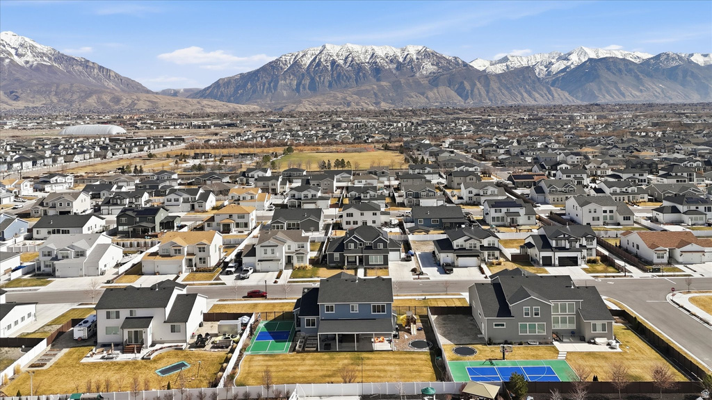 271 N 110 W Vineyard, UT 84059