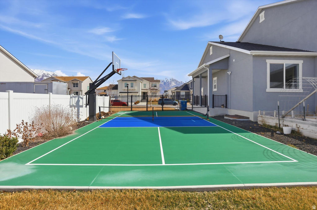 271 N 110 W Vineyard, UT 84059