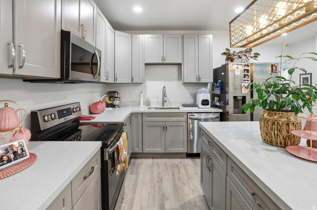 271 N 110 W Vineyard, UT 84059