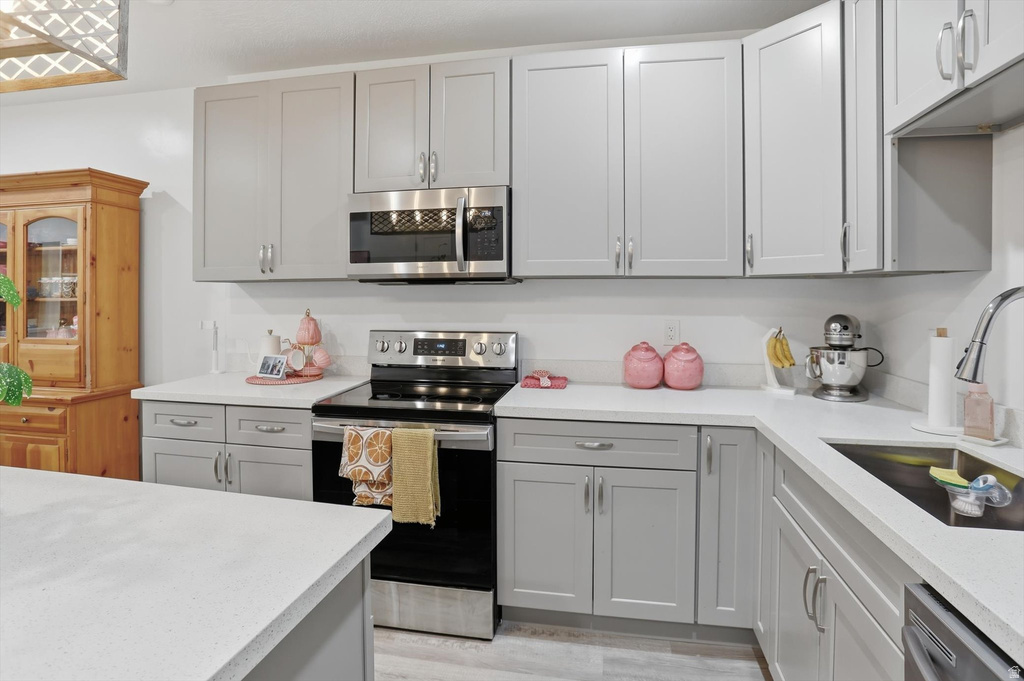 271 N 110 W Vineyard, UT 84059