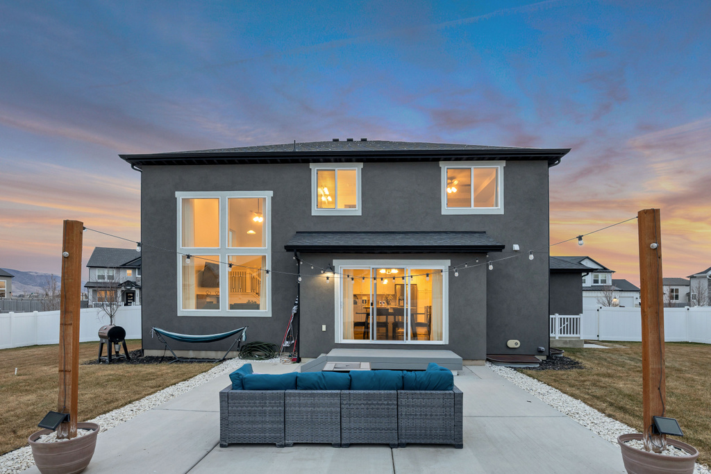 205 E CRANER PEAK DR Eagle Mountain, UT 84005