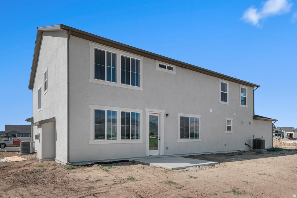 1944 S 2425 W West Haven, UT 84401