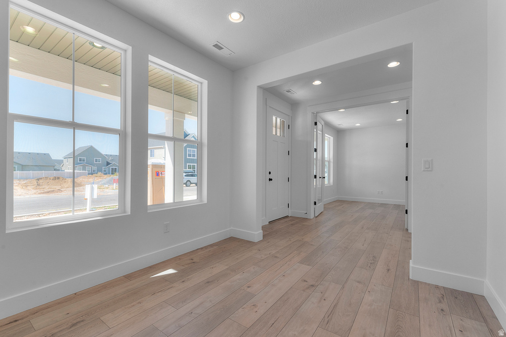 1944 S 2425 W West Haven, UT 84401