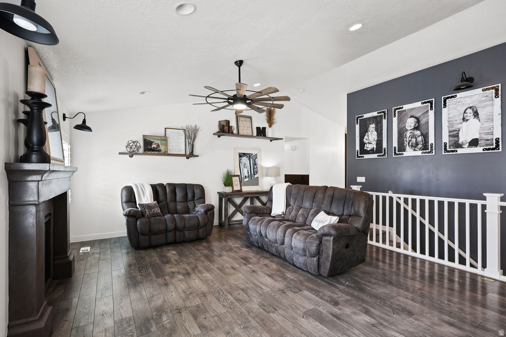 8339 S ALLISON BEND DR West Jordan, UT 84081