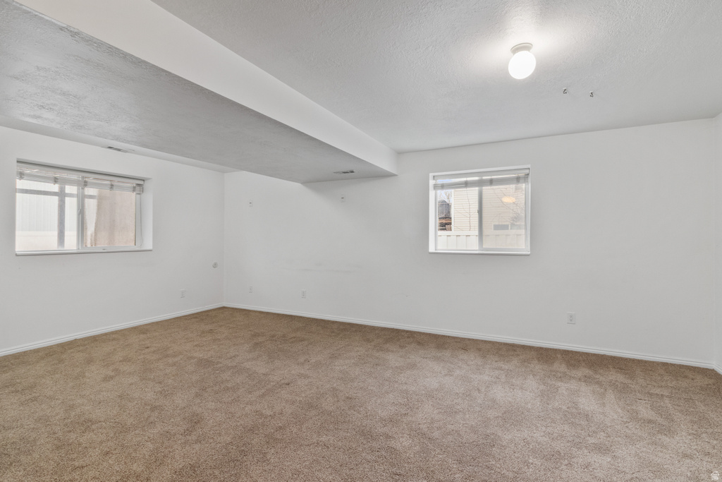 1998 S 1600 W Woods Cross, UT 84087