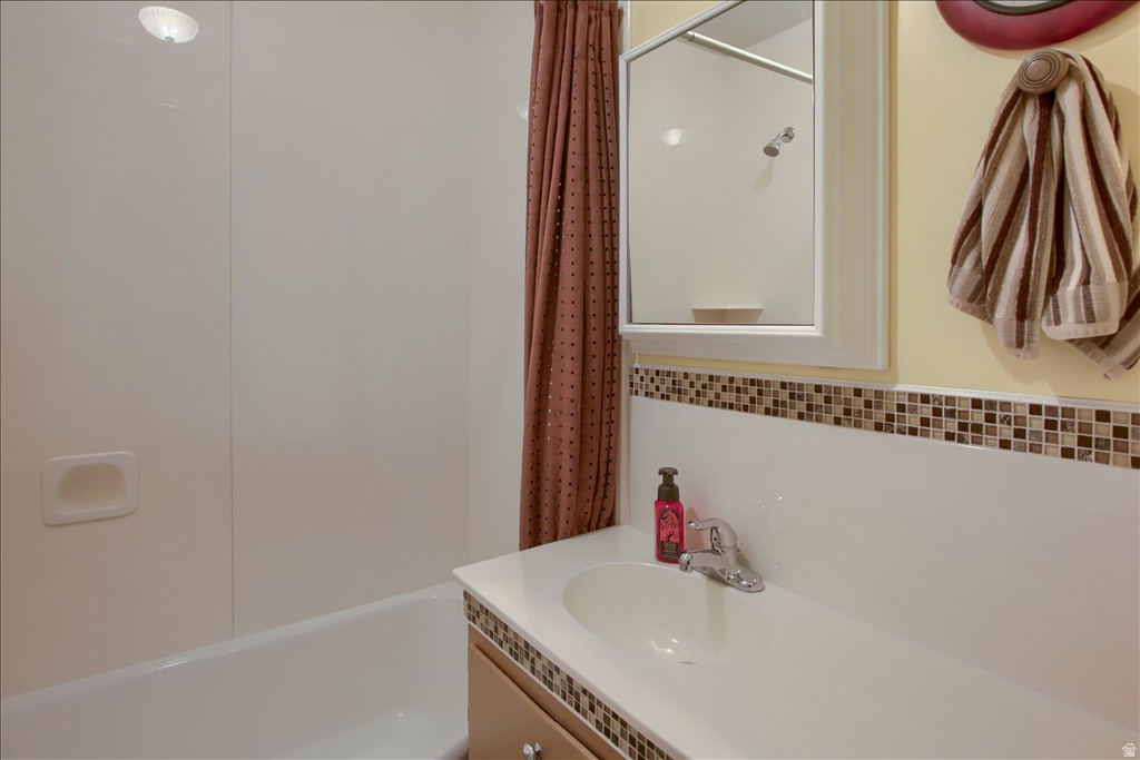 1346 E LAKE ST Ogden, UT 84401