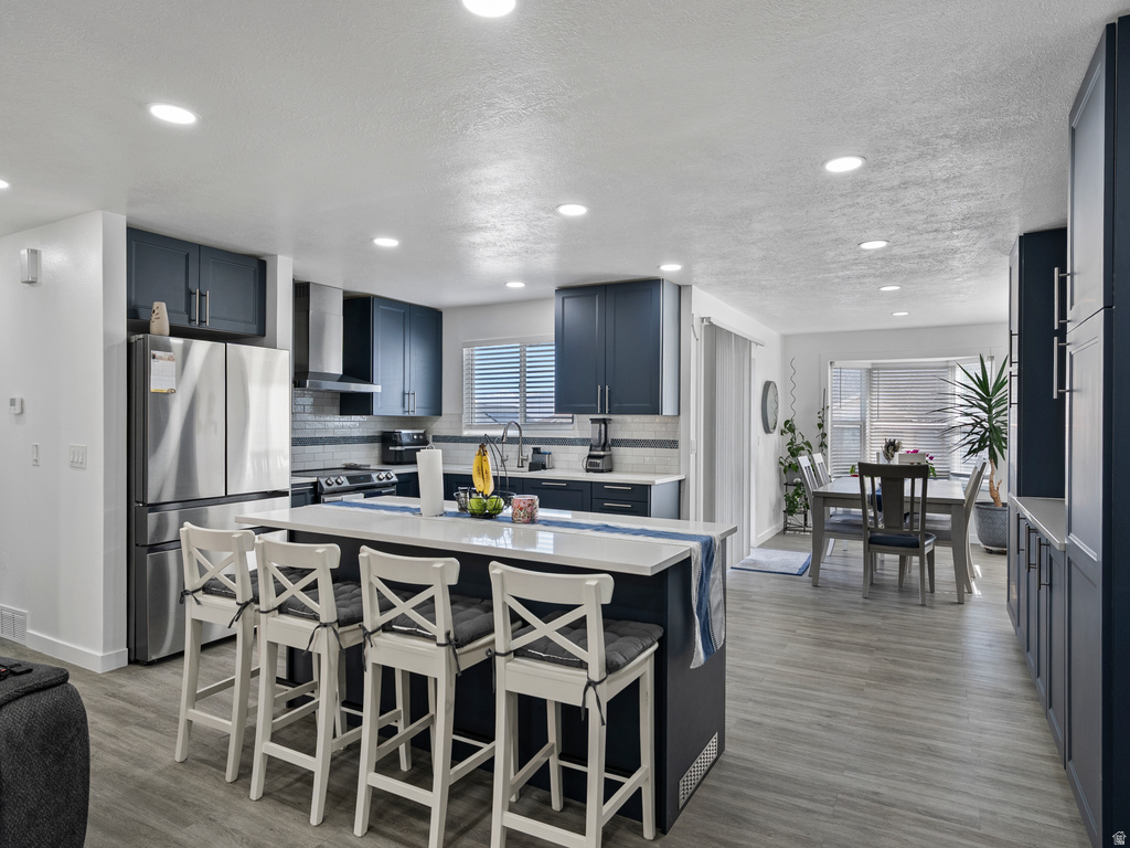 2977 S BREEZE DR Magna, UT 84044