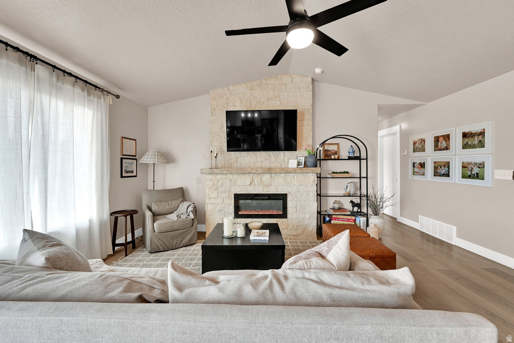 2681 E CLARKSTONE DR Eagle Mountain, UT 84005