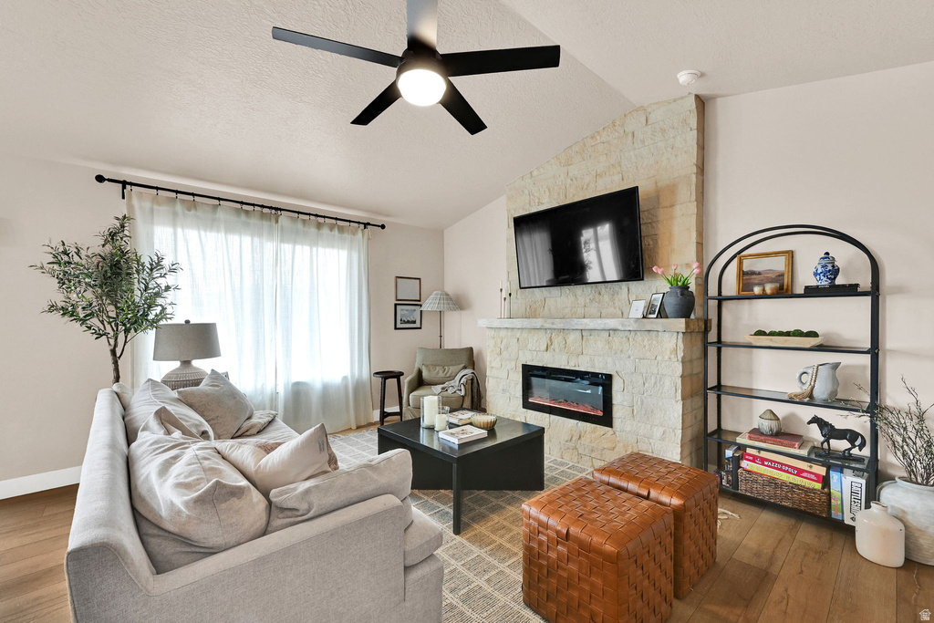 2681 E CLARKSTONE DR Eagle Mountain, UT 84005