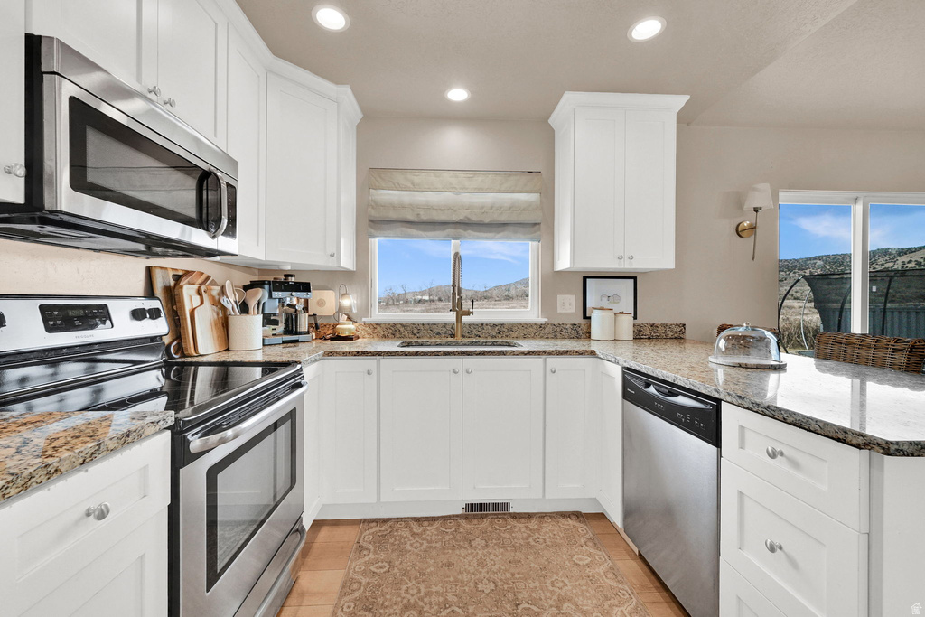 2681 E CLARKSTONE DR Eagle Mountain, UT 84005