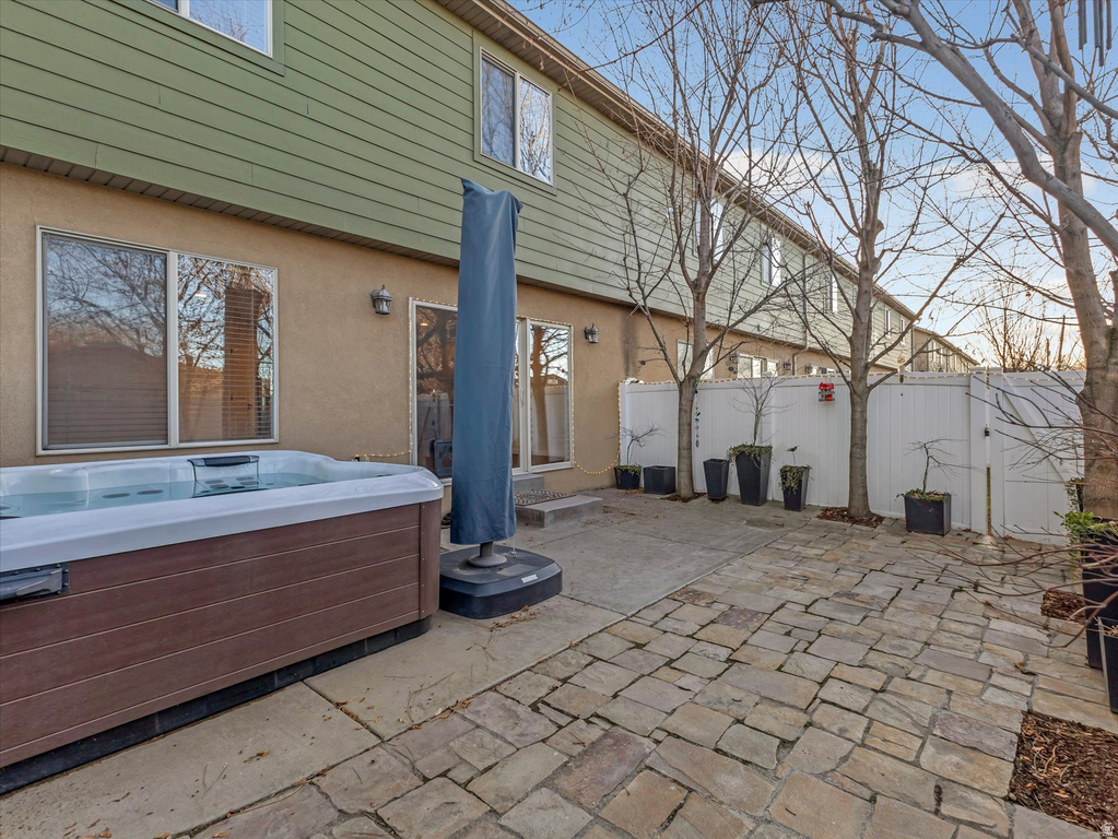 687 E ORCHARD VISTA CT Midvale, UT 84047