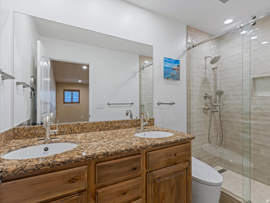 687 E ORCHARD VISTA CT Midvale, UT 84047