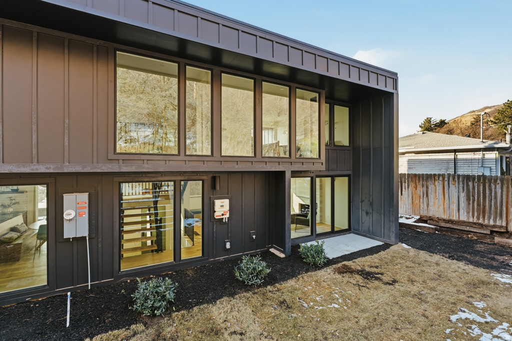 3459 S CRESTWOOD DR Salt Lake City, UT 84109