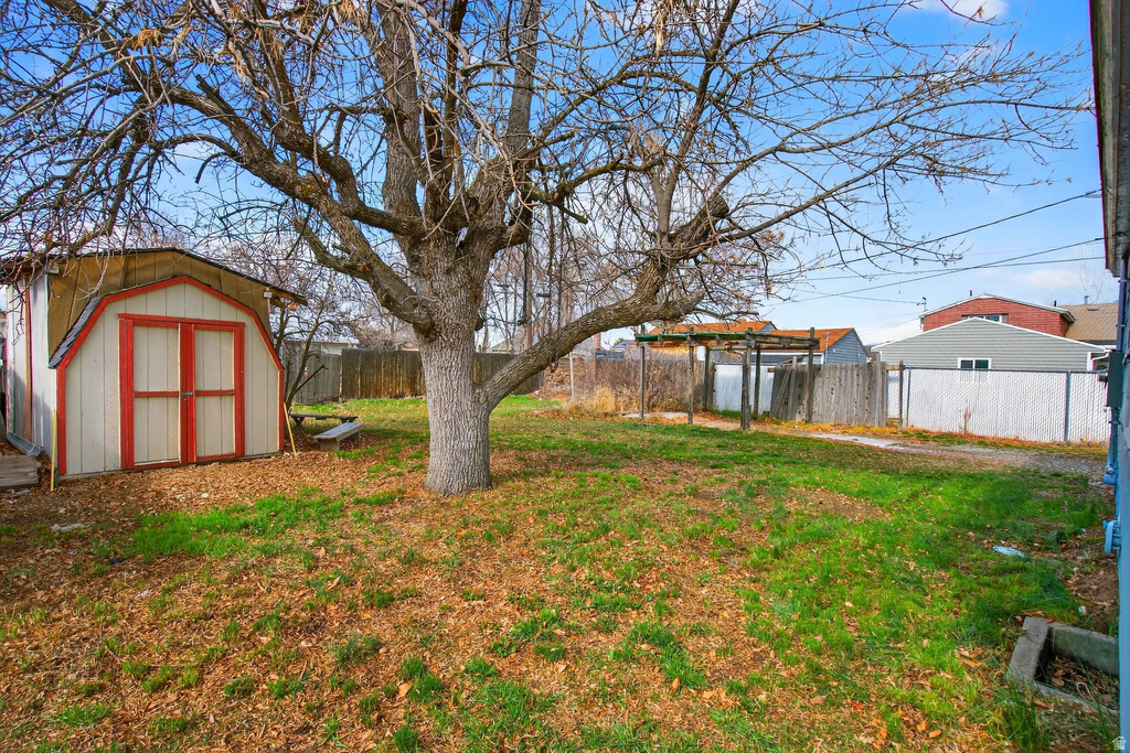 557 N EMERY AVE Orem, UT 84057