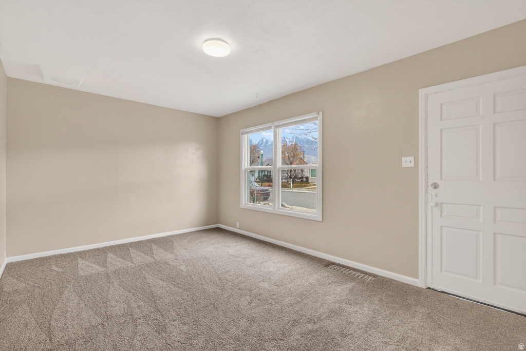557 N EMERY AVE Orem, UT 84057