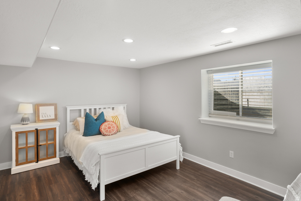 1302 S 4350 W Syracuse, UT 84075