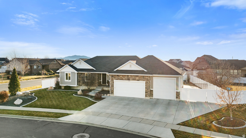 1302 S 4350 W Syracuse, UT 84075