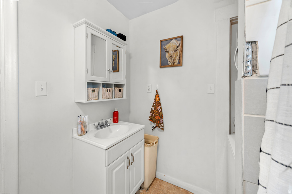 149 N 200 W Delta, UT 84624