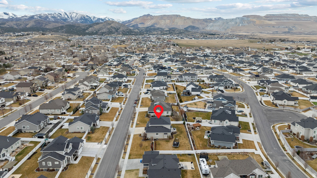 6458 W CONIE BELL DR Herriman, UT 84096