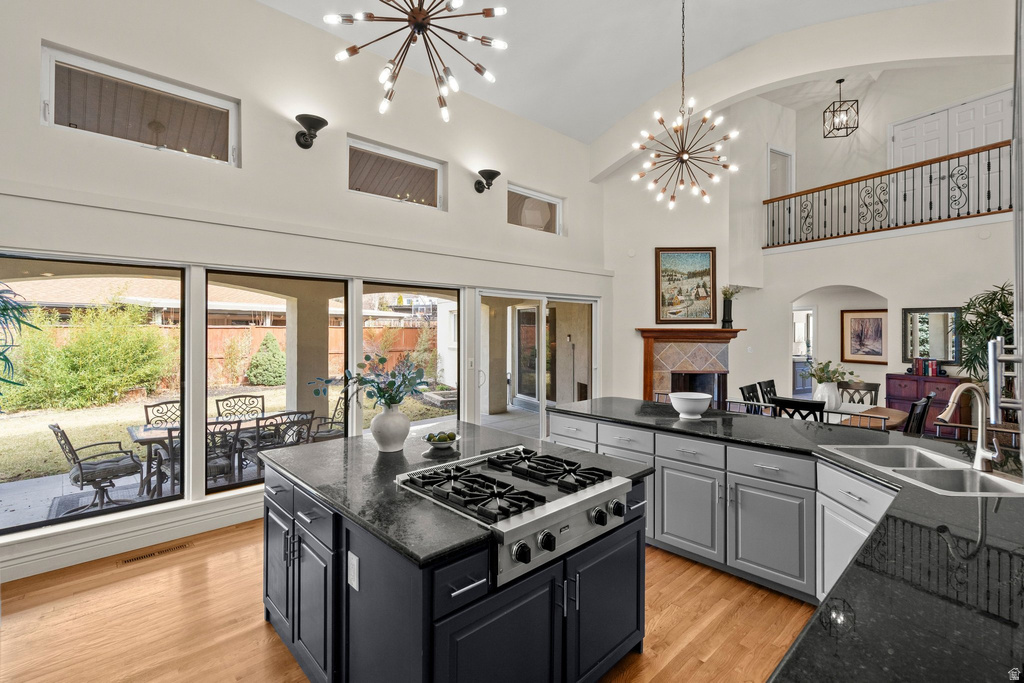 2765 E BLUE SPRUCE DR Holladay, UT 84117