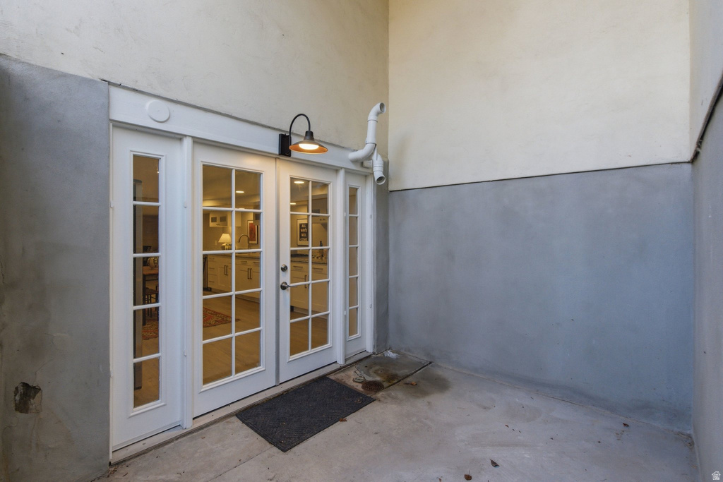 2765 E BLUE SPRUCE DR Holladay, UT 84117