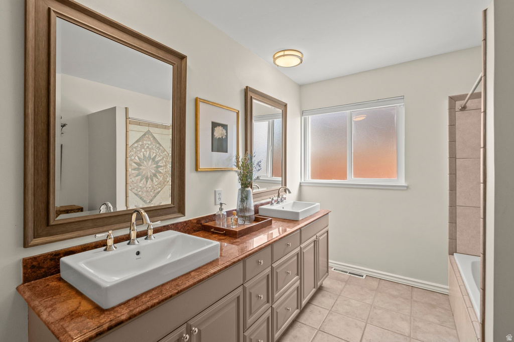 2765 E BLUE SPRUCE DR Holladay, UT 84117