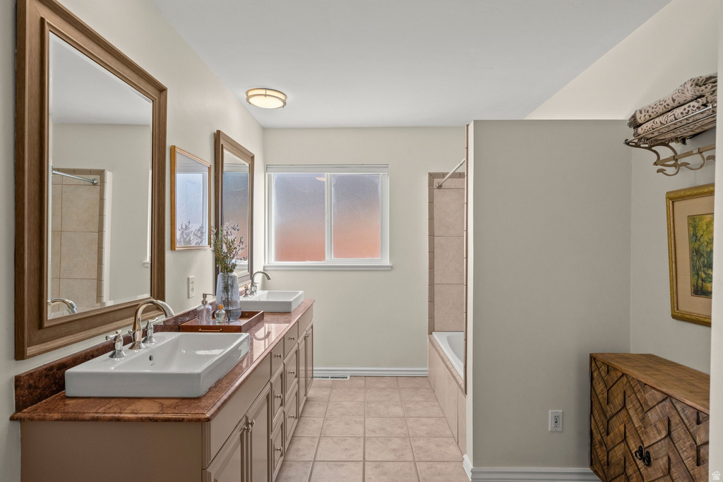 2765 E BLUE SPRUCE DR Holladay, UT 84117