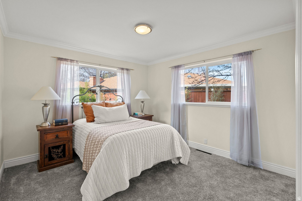 2765 E BLUE SPRUCE DR Holladay, UT 84117