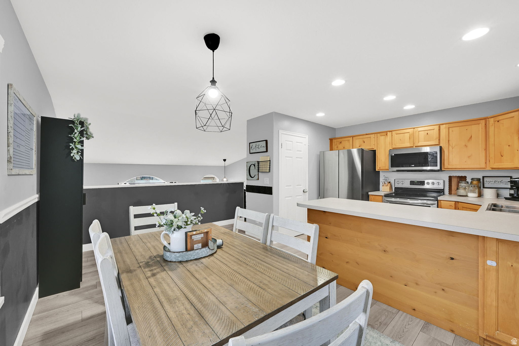 74 S 1660 W West Point, UT 84015